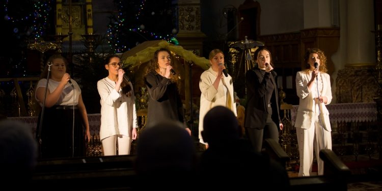 III Festiwal Kolęd i Pastorałek „Nocy Niepojęta”